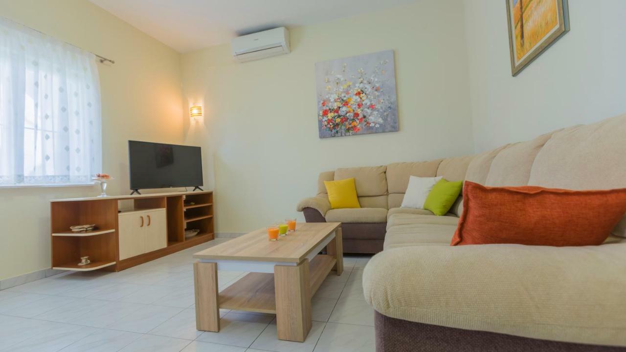 Apartment "Andrea" Σπλιτ Εξωτερικό φωτογραφία